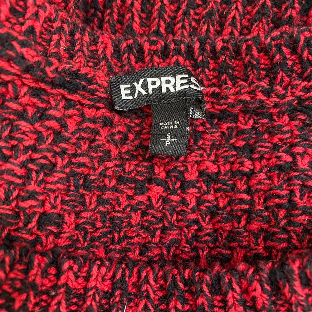 Express Red & Black Oversized Cable Knit Chunky Sweater - Picture 6 of 10